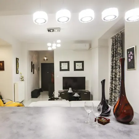 Erythrina #colony_deluxe_suite * Salonic